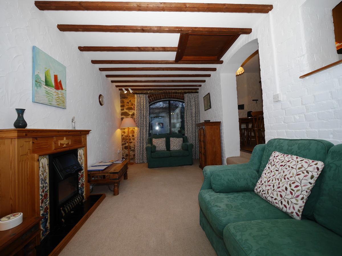 بود Kennacott Court Holiday Cottages المظهر الخارجي الصورة
