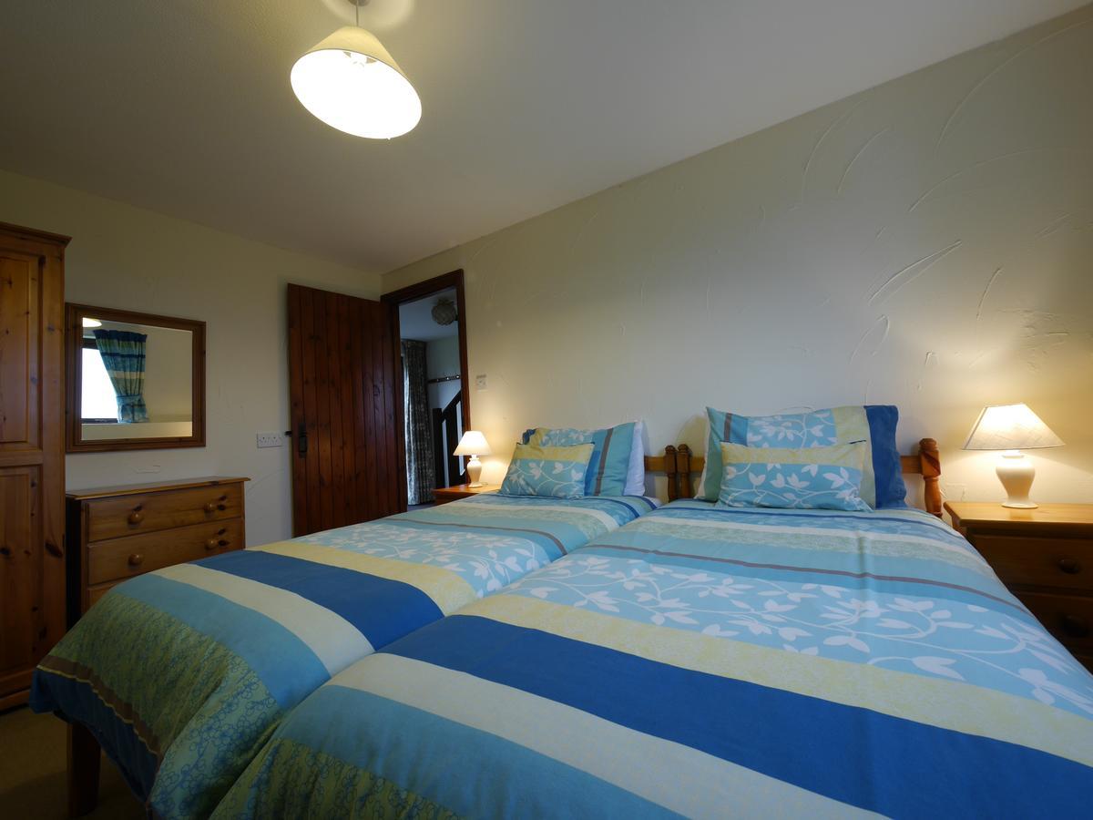 بود Kennacott Court Holiday Cottages المظهر الخارجي الصورة