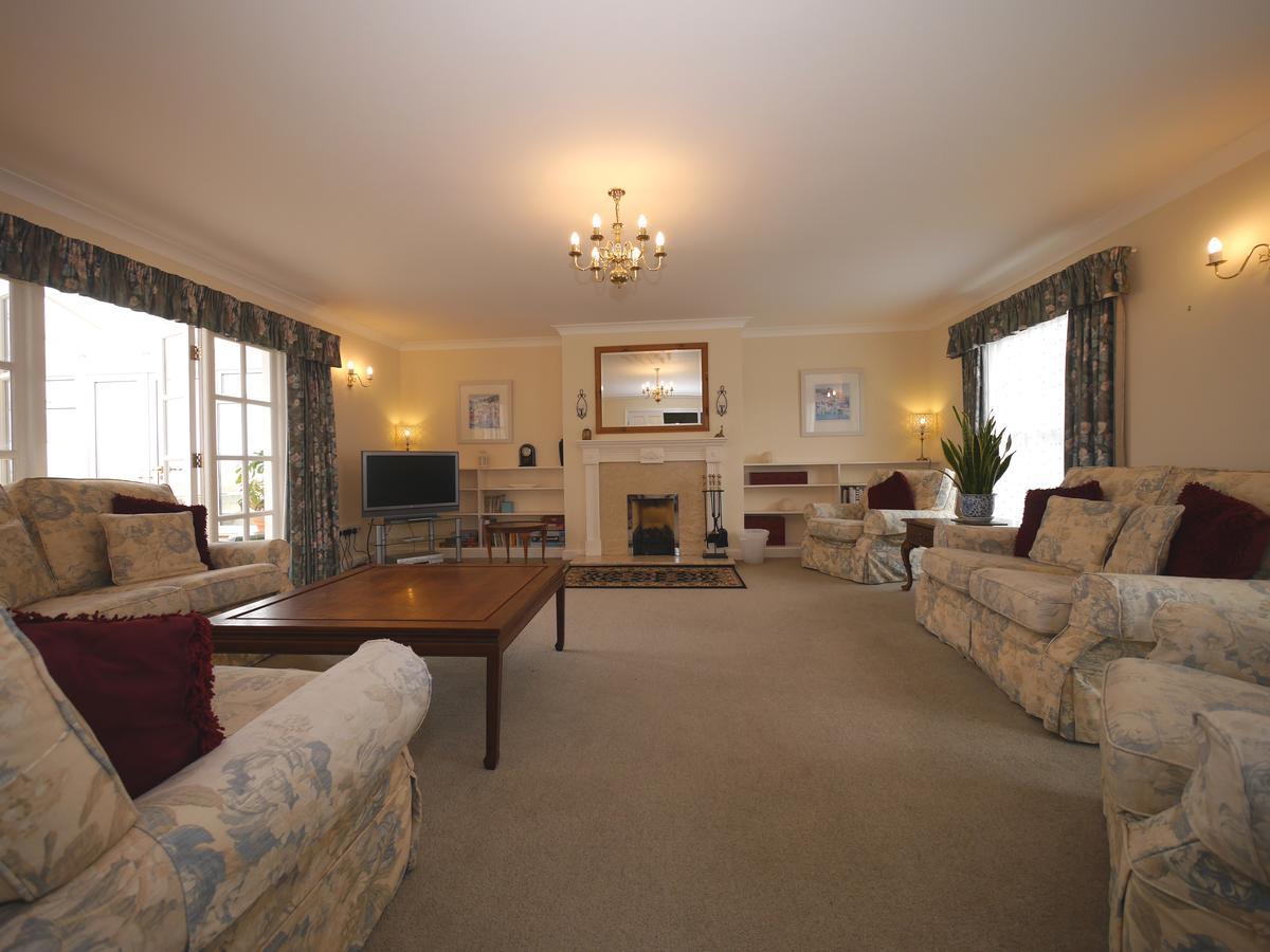 بود Kennacott Court Holiday Cottages المظهر الخارجي الصورة